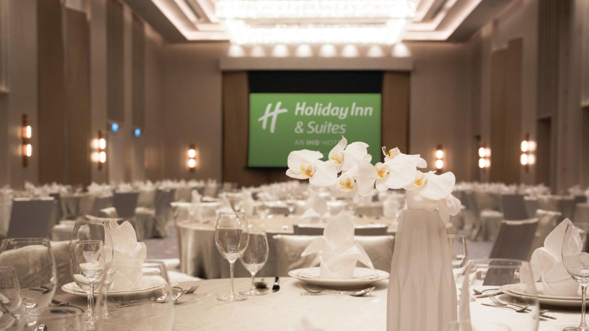 Holiday Inn & Suites Rayong City Centre By Ihg Εξωτερικό φωτογραφία