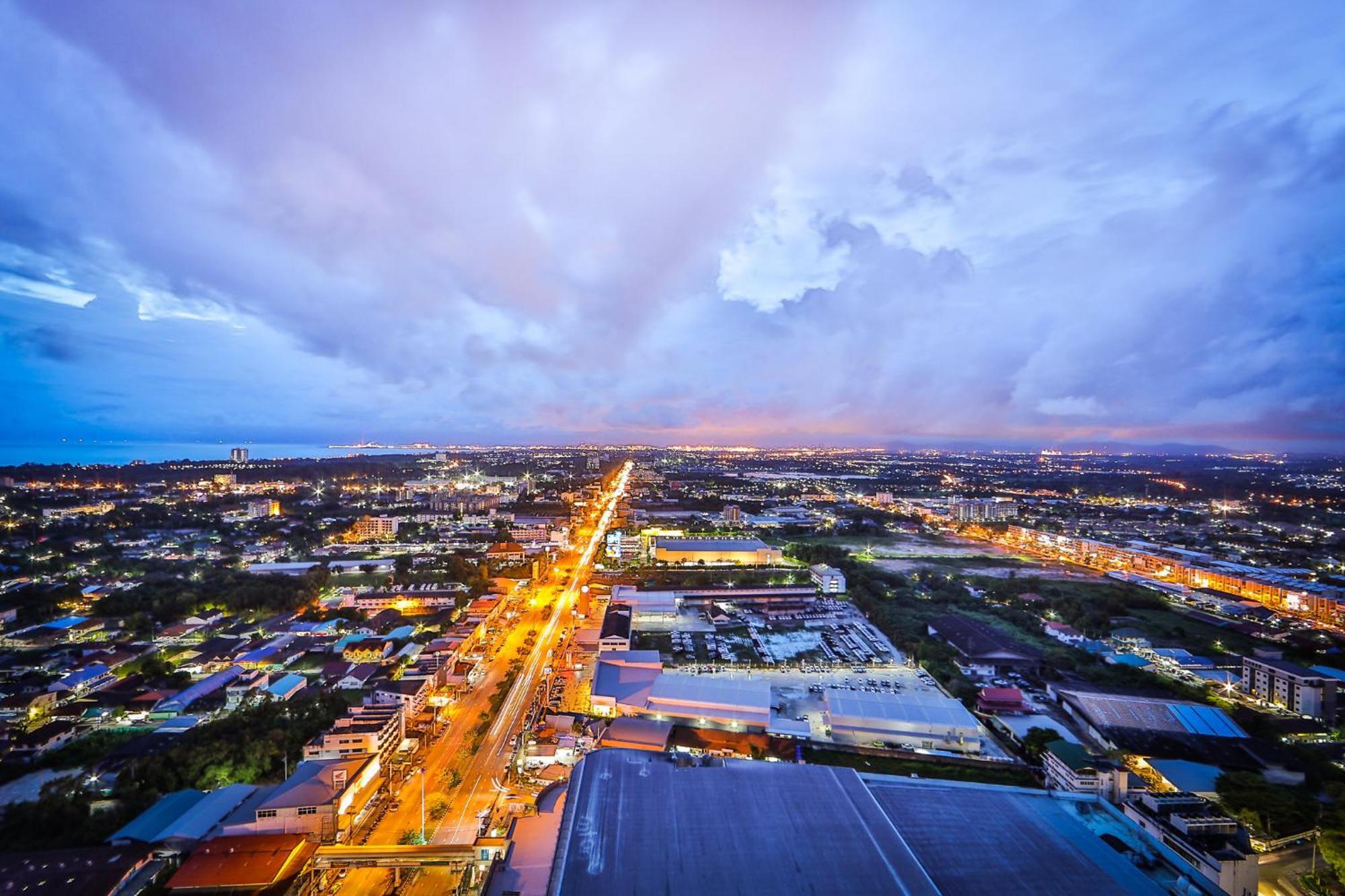 Holiday Inn & Suites Rayong City Centre By Ihg Εξωτερικό φωτογραφία